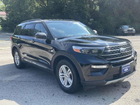 Used 2024 Ford Explorer XLT w/ Equipment Group 202A image 10