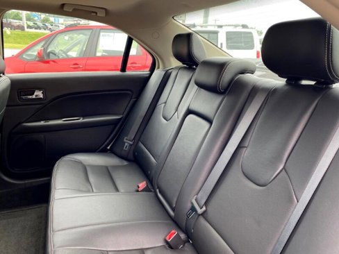 Used 2011 Ford Fusion SEL w/ 302A Rapid Spec Order Code image 10