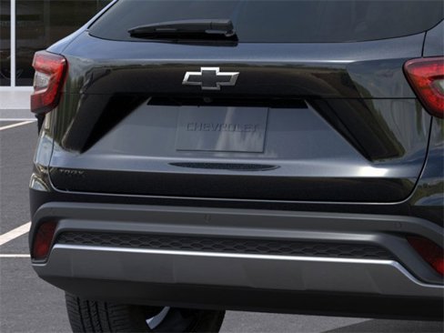 New 2025 Chevrolet Trax LT w/ Driver Confidence Package image 14