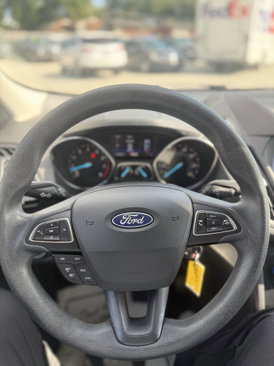 Used 2018 Ford Escape SE w/ SE Sync 3 Package image 16