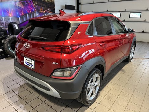 Used 2023 Hyundai Kona SEL w/ Cargo Package image 11