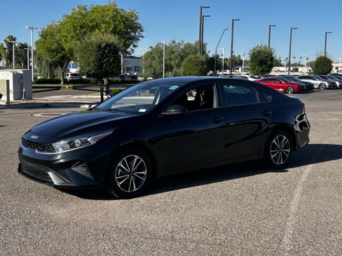 Certified 2023 Kia Forte LXS image 2