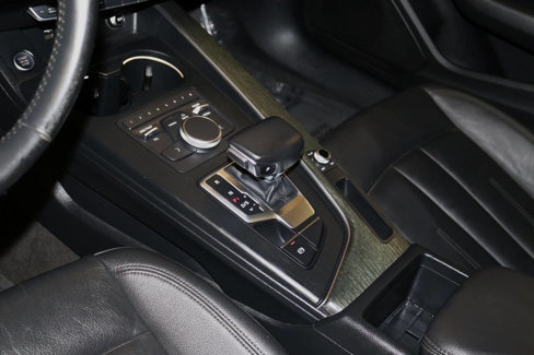 Used 2019 Audi A4 2.0T Premium image 37