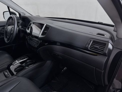 Used 2018 Honda Pilot Elite image 32