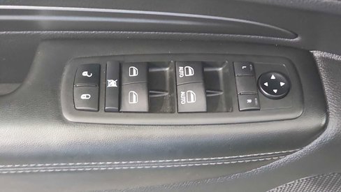 Used 2021 Dodge Durango SXT image 17