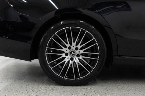 Used 2025 Mercedes-Benz C 300 4MATIC Sedan image 41