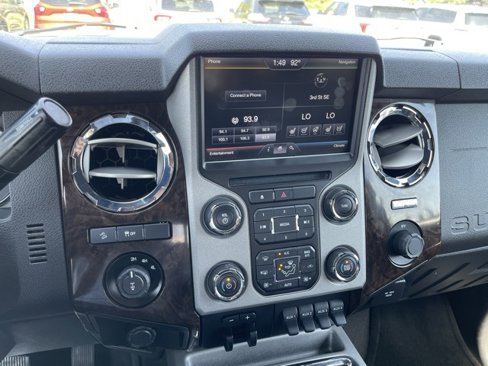 Used 2013 Ford F250 Platinum w/ FX4 Off Road Pkg image 13