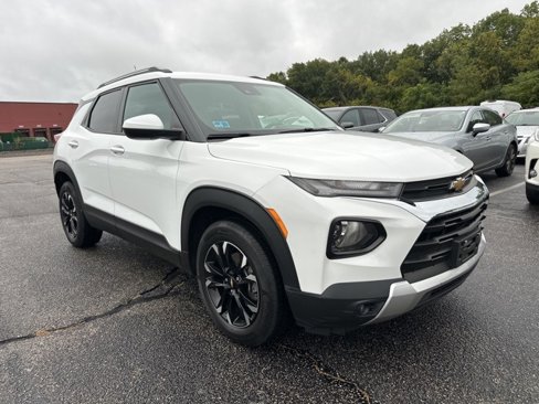 Used 2021 Chevrolet TrailBlazer LT w/ Convenience Package image 3
