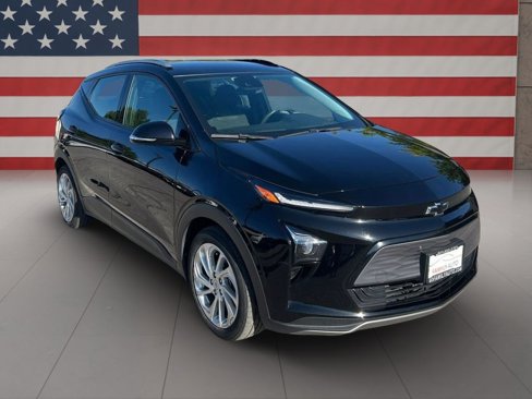 Used 2023 Chevrolet Bolt EUV LT image 11