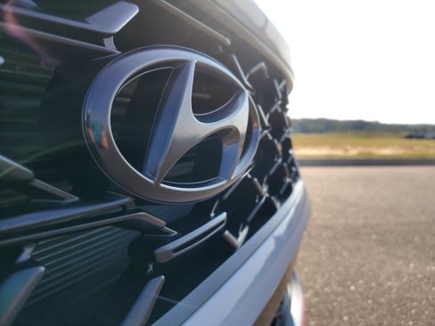 Used 2022 Hyundai Kona N image 4