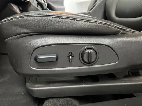 Used 2024 Buick Encore GX Sport Touring w/ Comfort Package image 10