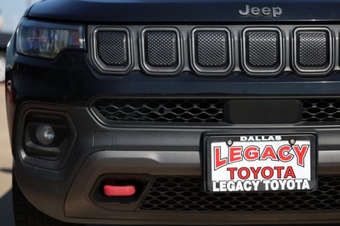 Used 2022 Jeep Compass Trailhawk image 11