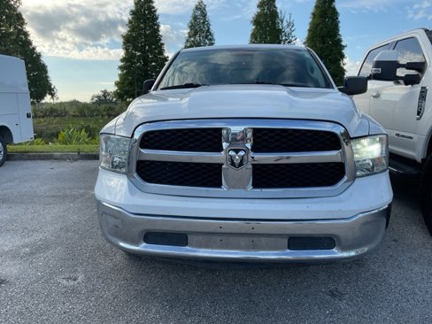 Used 2020 RAM 1500 Classic SLT image 1