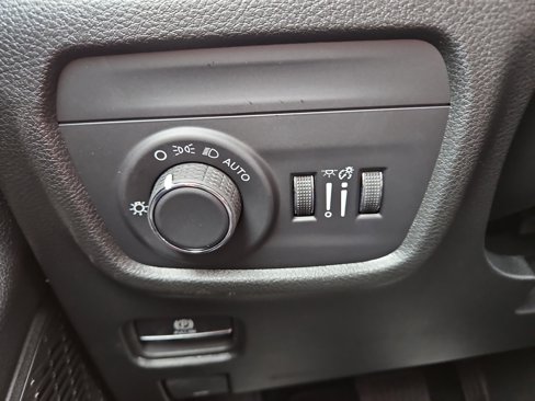 New 2025 Jeep Grand Cherokee L Altitude image 24