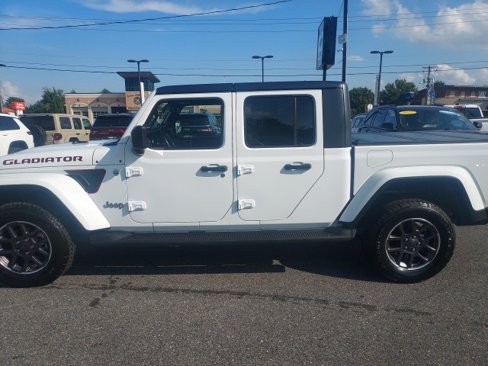Certified 2021 Jeep Gladiator Overland w/ Popular Equipment Package image 2