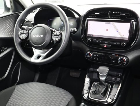 Used 2023 Kia Soul S image 9