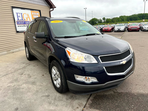 Used 2012 Chevrolet Traverse LS image 3