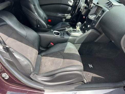 Used 2014 Nissan 370Z Touring w/ Sport Package image 27
