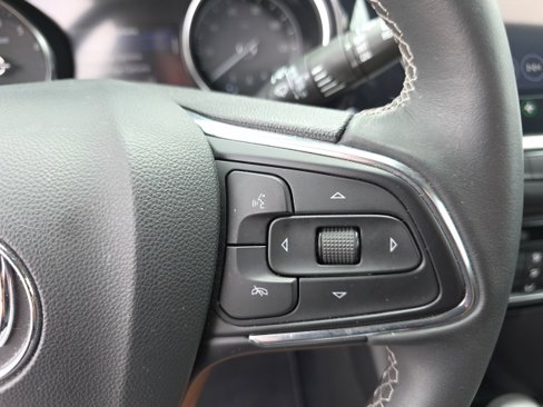 Used 2023 Buick Encore GX Preferred w/ Cold Weather Comfort Package image 17
