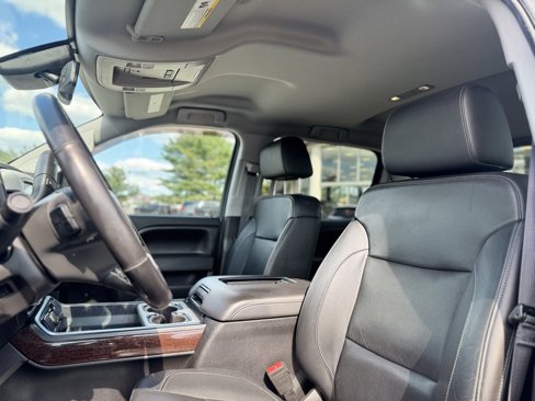 Used 2017 GMC Sierra 1500 SLT image 16
