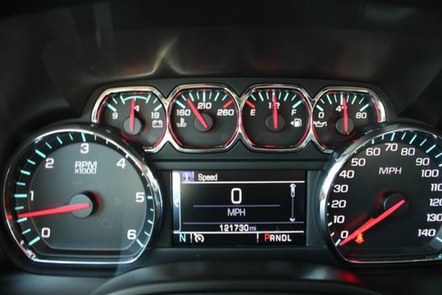 Used 2018 Chevrolet Tahoe LT image 2