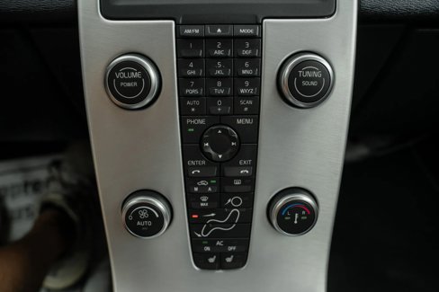 Used 2013 Volvo C70 T5 image 23