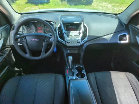 Used 2015 GMC Terrain SLE image 13