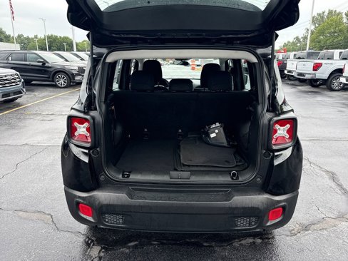 Used 2018 Jeep Renegade Sport w/ Power & Air Group image 13