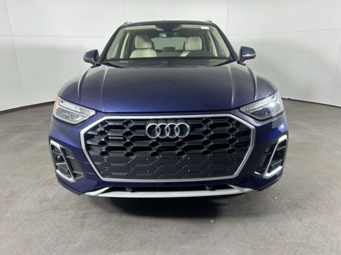 Certified 2022 Audi Q5 2.0T Premium w/ Convenience Package image 2