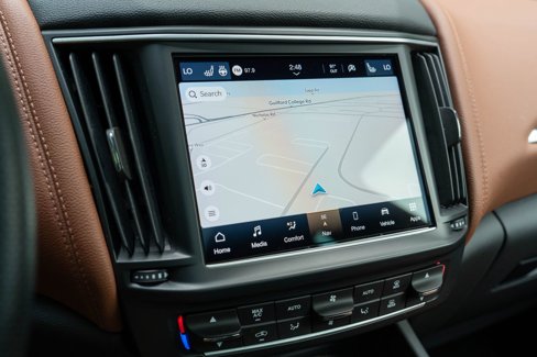 Used 2022 Maserati Levante Modena image 24