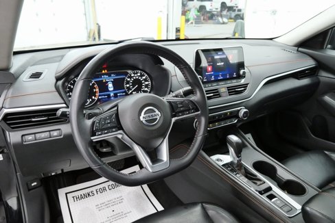 Used 2021 Nissan Altima 2.5 SR image 11