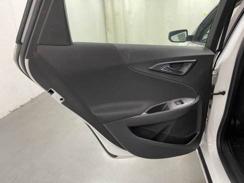 Used 2018 Chevrolet Malibu LS image 14