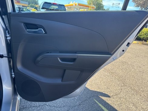 Used 2014 Chevrolet Sonic LT image 20