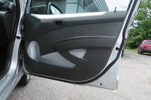 Used 2014 Chevrolet Spark LT image 37