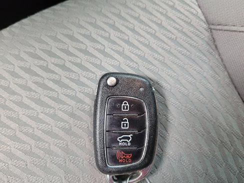 Used 2018 Hyundai Santa Fe Sport image 32