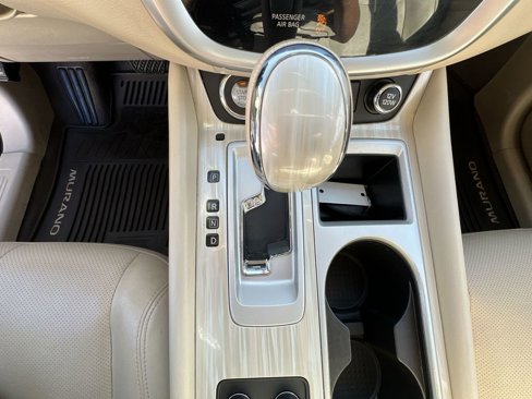 Used 2018 Nissan Murano Platinum image 16