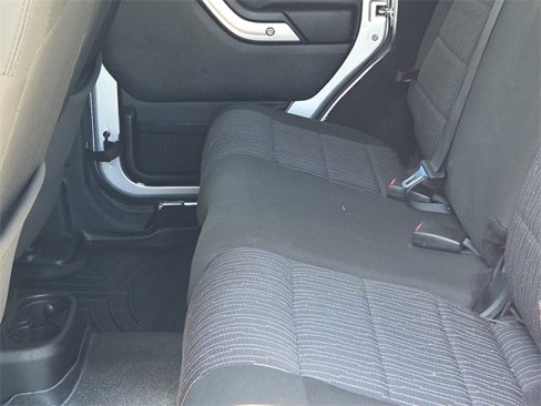Used 2012 Jeep Wrangler Unlimited Sahara w/ Connectivity Group image 14