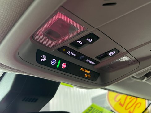 Certified 2023 GMC Terrain SLE w/ Driver Convenience Package image 15