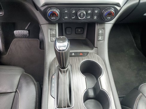 Used 2019 GMC Acadia SLT image 34