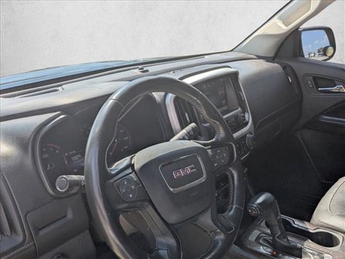 Used 2015 GMC Canyon SLT w/ Driver Alert Package image 8