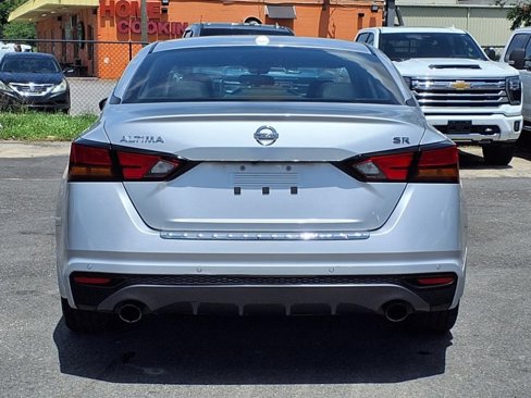 Used 2022 Nissan Altima 2.5 SR image 6