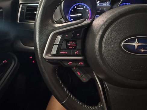 Used 2018 Subaru Outback 2.5i Limited image 23