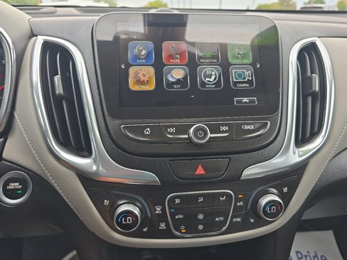 Used 2018 Chevrolet Equinox Premier image 31