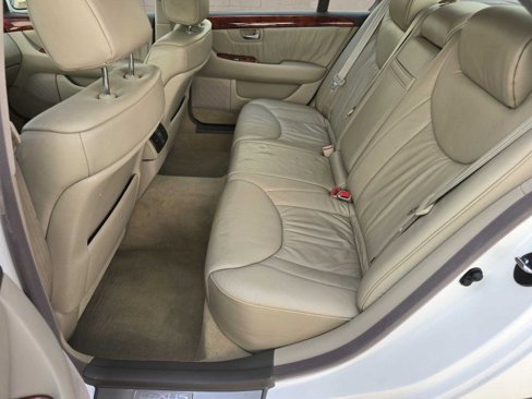 Used 2002 Lexus LS 430 image 8