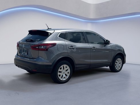 Used 2020 Nissan Rogue Sport S image 7