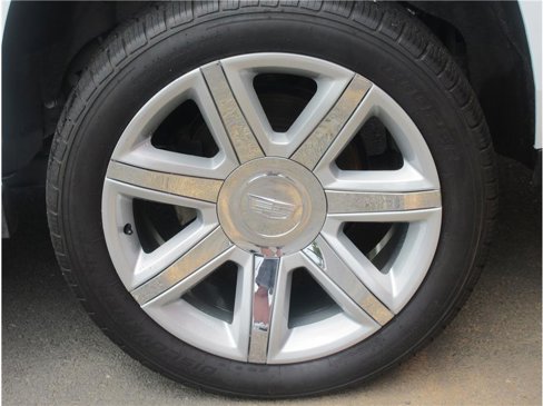 Used 2017 Cadillac Escalade Luxury image 34