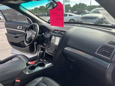 Used 2019 Ford Explorer XLT w/ Equipment Group 202A image 56