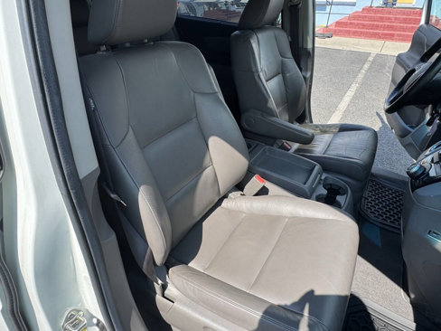 Used 2011 Honda Odyssey EX-L image 33