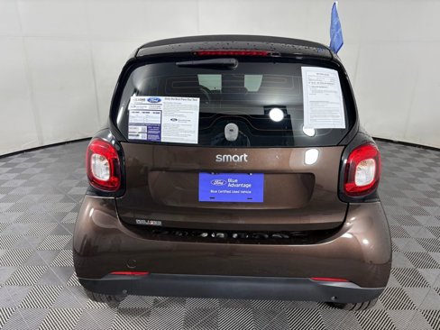Used 2018 smart fortwo electric drive image 6