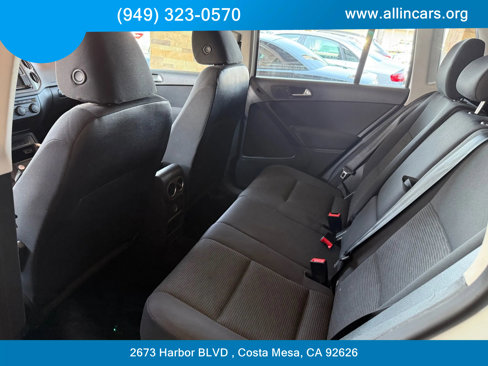 Used 2017 Volkswagen Tiguan Limited w/ Premium Package image 8